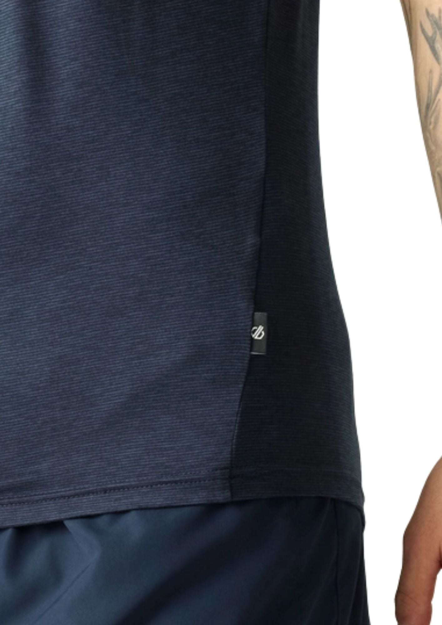 T-shirt technique Persist Tee